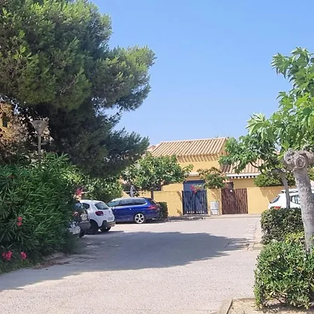 5 Min A Pied De La Plage, Wifi, Tres Joli Maisonnette 4 Couchages, Le Barcarès