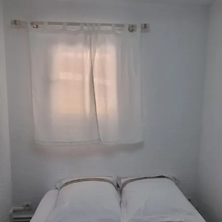 5 Min A Pied De La Plage, Tres Joli Maisonnette 4 Couchages, Lägenhet