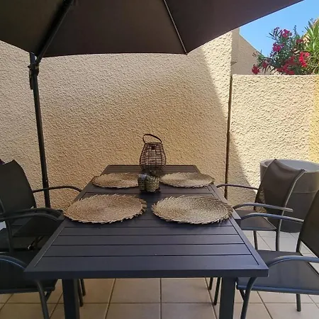 Bord De Mer, 5 Min A Pied De La Plage, Wifi, Tres Joli Maisonnette 4 Couchages, Apartmán