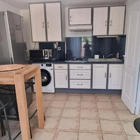 Apartmán Bord De Mer, 5 Min A Pied De La Plage, Wifi, Tres Joli Maisonnette 4 Couchages,