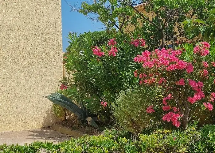 Appartamento 5 Min à Pied De La Plage, Tres Joli Maisonnette 4 Couchages, *