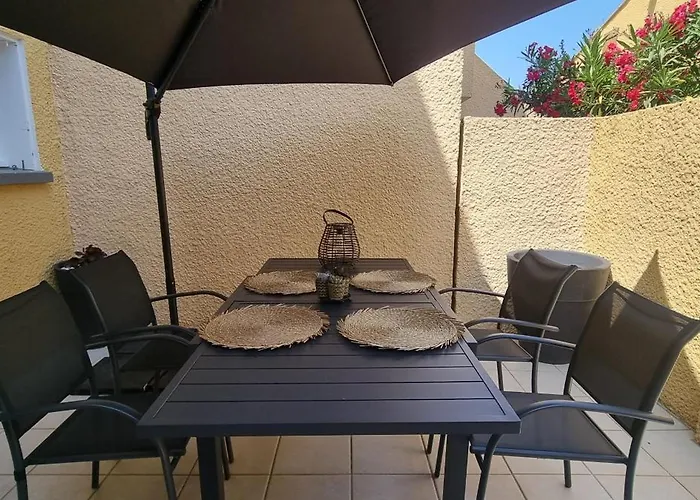 5 Min à Pied De La Plage, Tres Joli Maisonnette 4 Couchages, Appartamento
