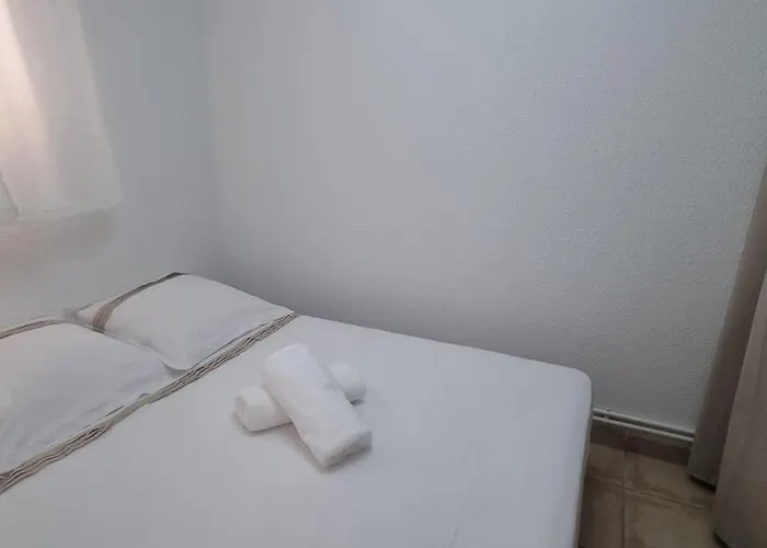 5 Min à Pied De La Plage, Tres Joli Maisonnette 4 Couchages,